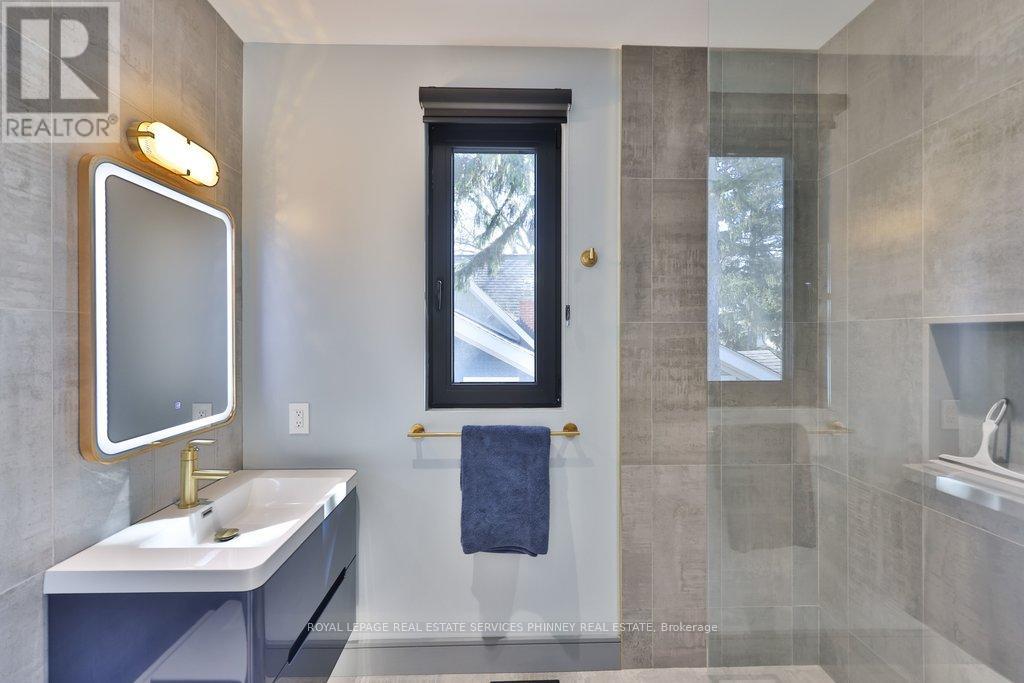 1617 Trotwood Avenue, Mississauga, Ontario  L5G 3Z8 - Photo 37 - W12856030