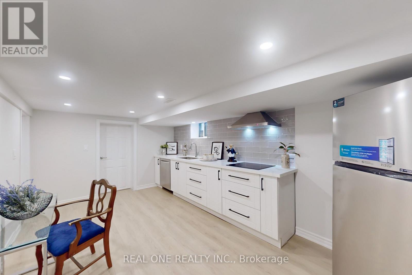 32 Shortt Street, Toronto, Ontario  M6E 3X8 - Photo 3 - W12856046