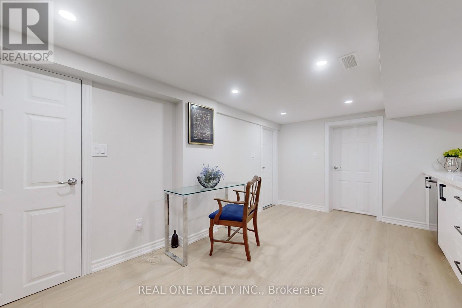 32 Shortt Street, Toronto, Ontario  M6E 3X8 - Photo 9 - W12856046