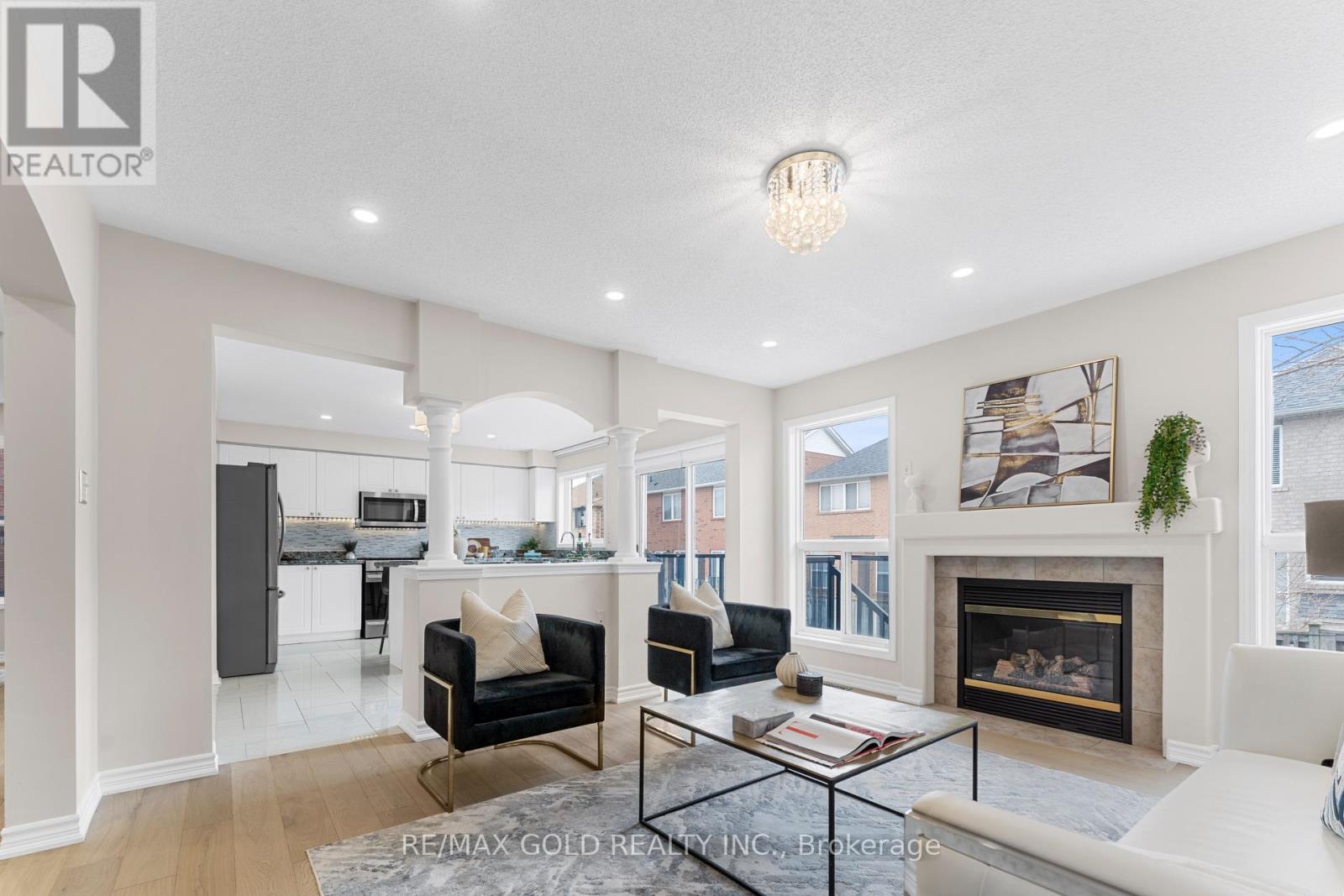 3963 Deepwood Heights, Mississauga, Ontario  L5M 6L9 - Photo 14 - W12856086