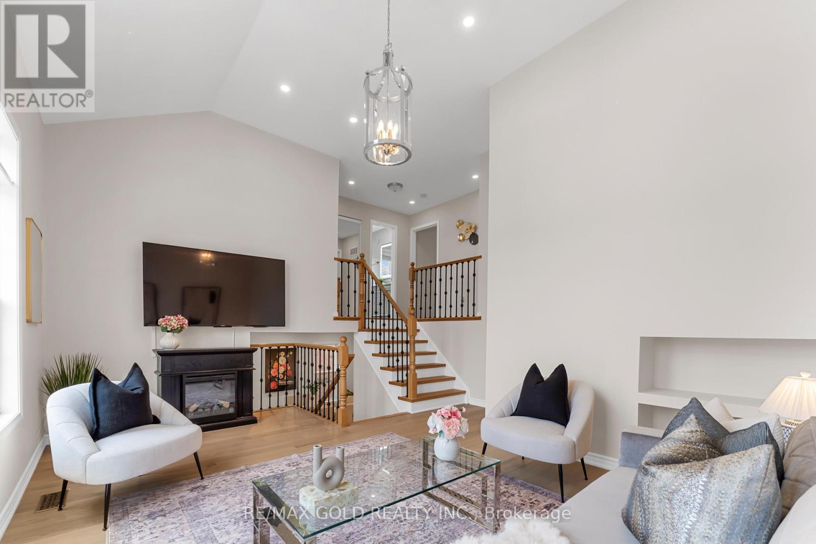 3963 Deepwood Heights, Mississauga, Ontario  L5M 6L9 - Photo 22 - W12856086