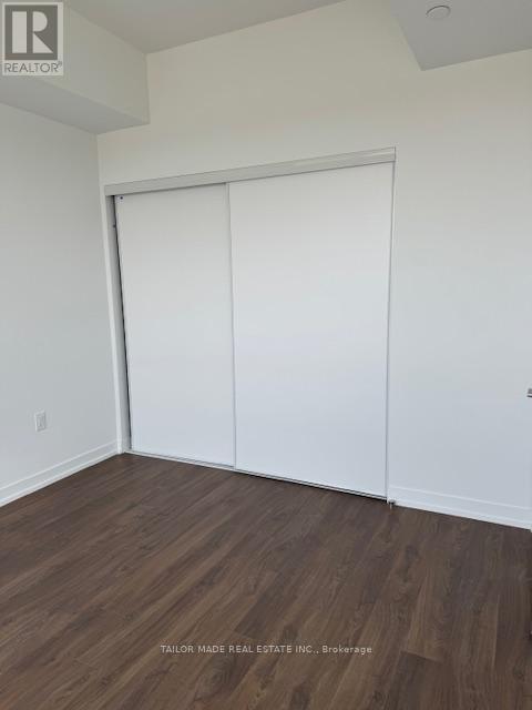 811 - 251 Masonry Way, Mississauga, Ontario  L5H 0B2 - Photo 12 - W12856098