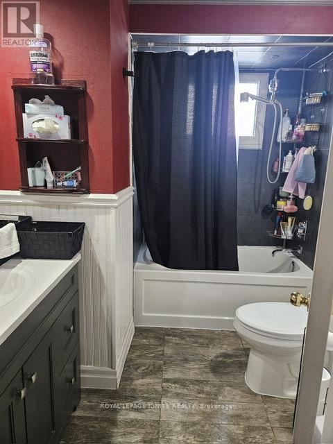 Upper Level - 43 Edgebrook Crescent, Brampton, Ontario  L6T 1Y6 - Photo 16 - W12856130