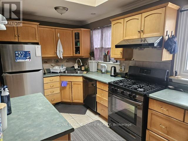 Upper Level - 43 Edgebrook Crescent, Brampton, Ontario  L6T 1Y6 - Photo 6 - W12856130