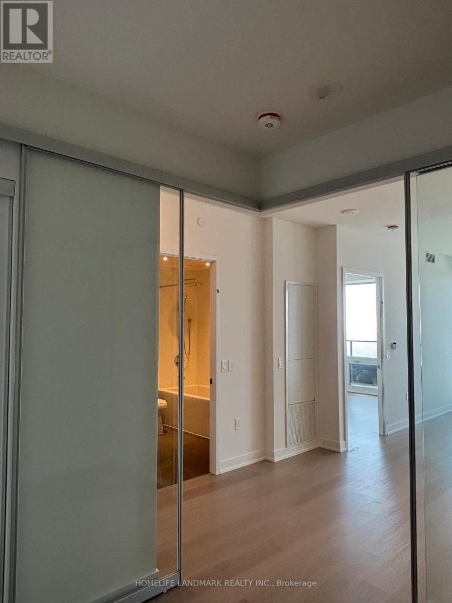 3912 - 448 Burnhamthorpe Road, Mississauga, Ontario  L5B 0R4 - Photo 23 - W12856134