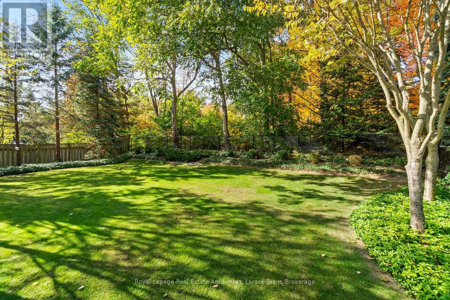 562 Gladwyne Court, Mississauga, Ontario  L5H 4L4 - Photo 45 - W12856138