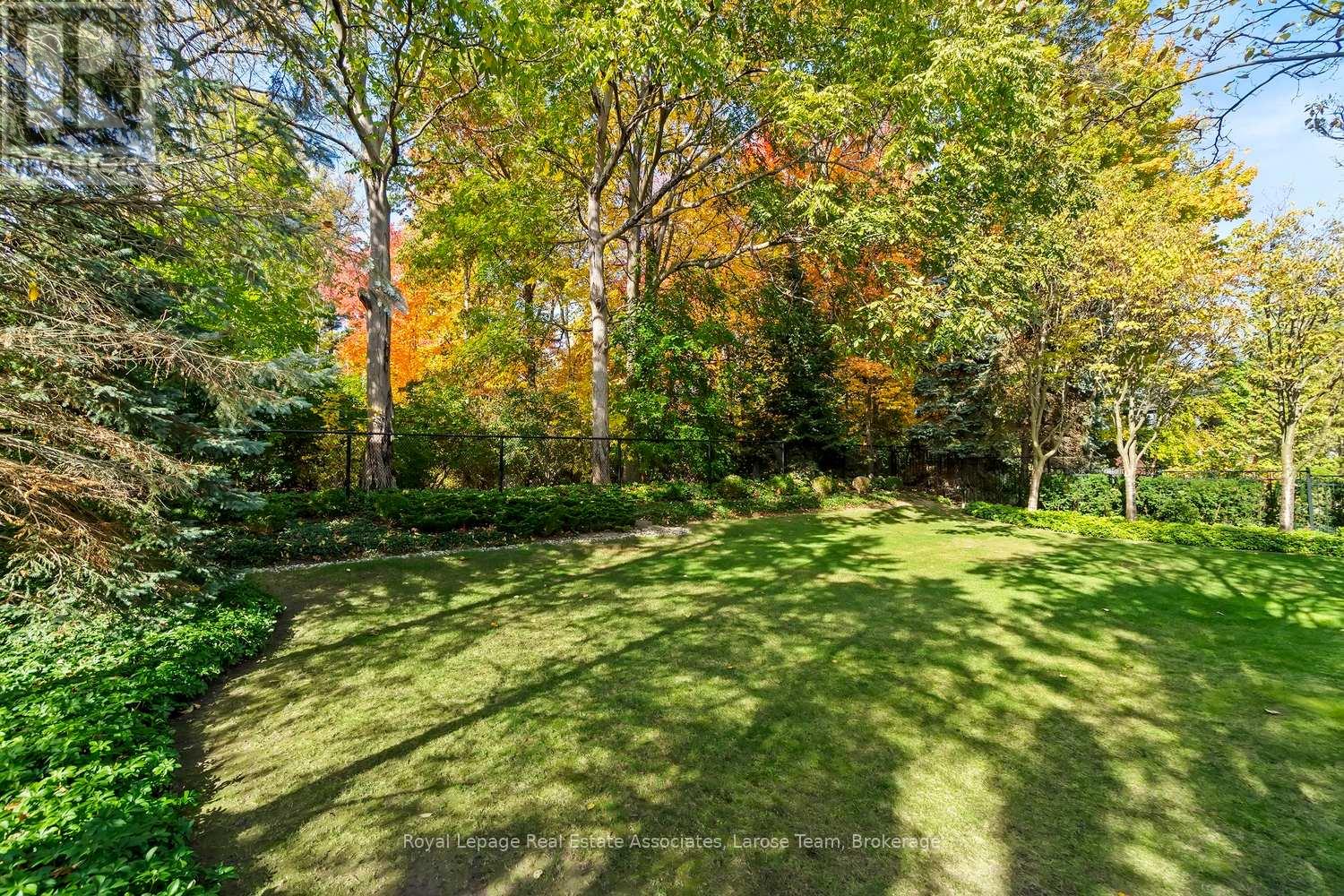 562 Gladwyne Court, Mississauga, Ontario  L5H 4L4 - Photo 47 - W12856138