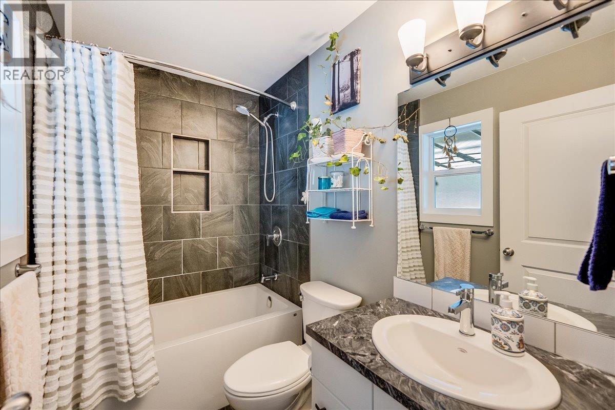 1953 Sandy Road, Castlegar, British Columbia  V1N 4T1 - Photo 30 - 10370285