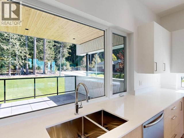 3900 Eagle Ridge Place, Powell River, British Columbia  V8A 0A7 - Photo 6 - 19701