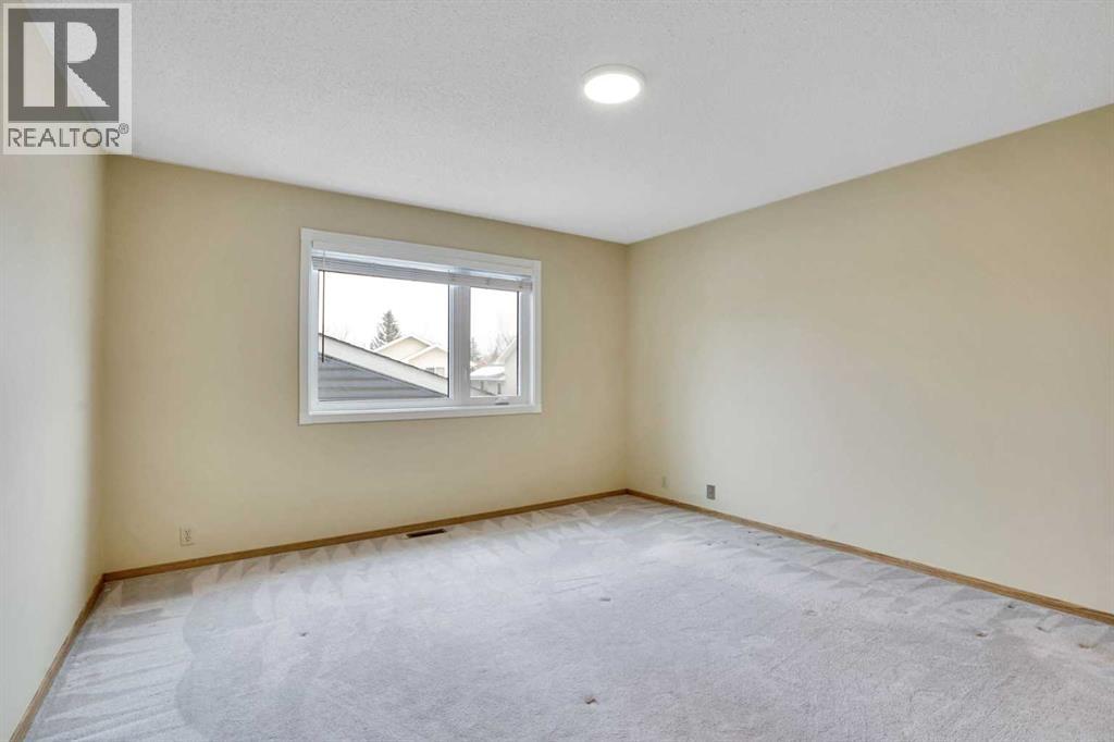 131 Martinridge Grove Ne, Calgary, Alberta  T3J 3M4 - Photo 43 - A2284895