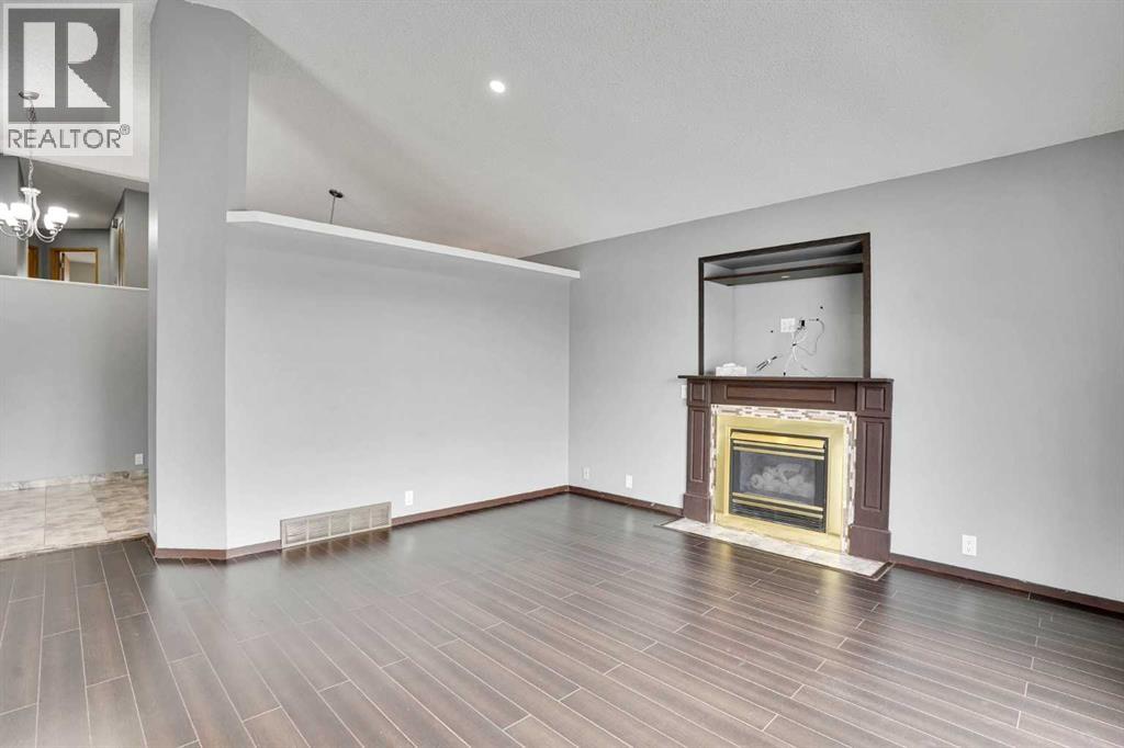 131 Martinridge Grove Ne, Calgary, Alberta  T3J 3M4 - Photo 9 - A2284895