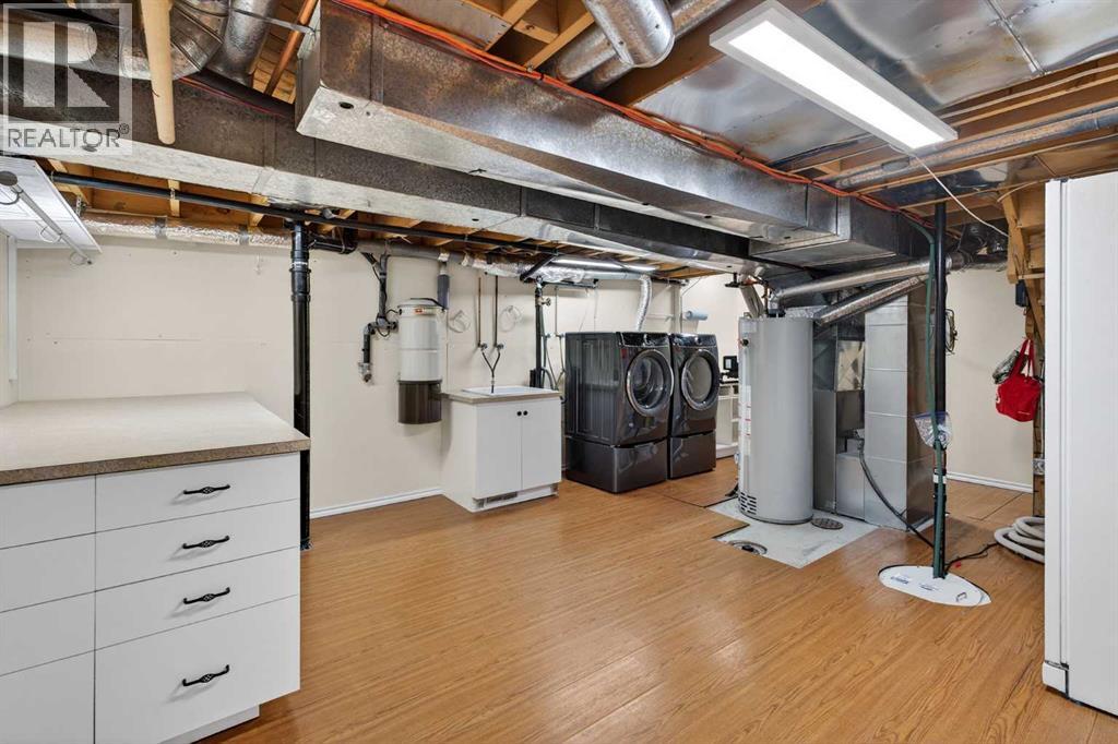 315 Woodhaven Place Sw, Calgary, Alberta  T2W 5P4 - Photo 34 - A2289181