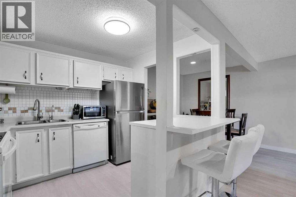 141 Cedar Springs Gardens Sw, Calgary, Alberta  T2W 5J9 - Photo 17 - A2289426