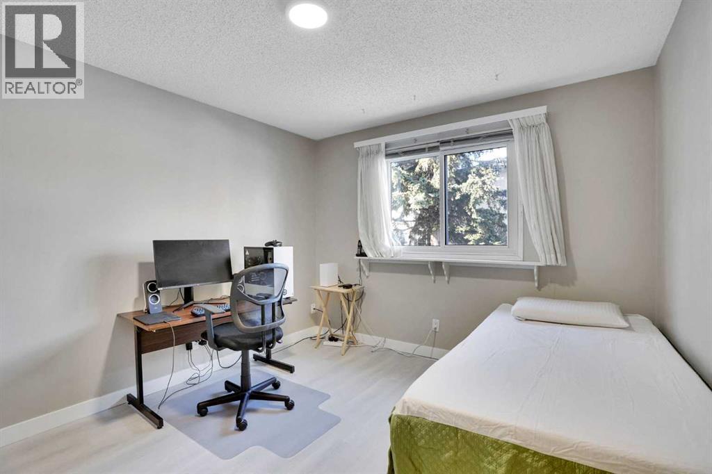 141 Cedar Springs Gardens Sw, Calgary, Alberta  T2W 5J9 - Photo 23 - A2289426