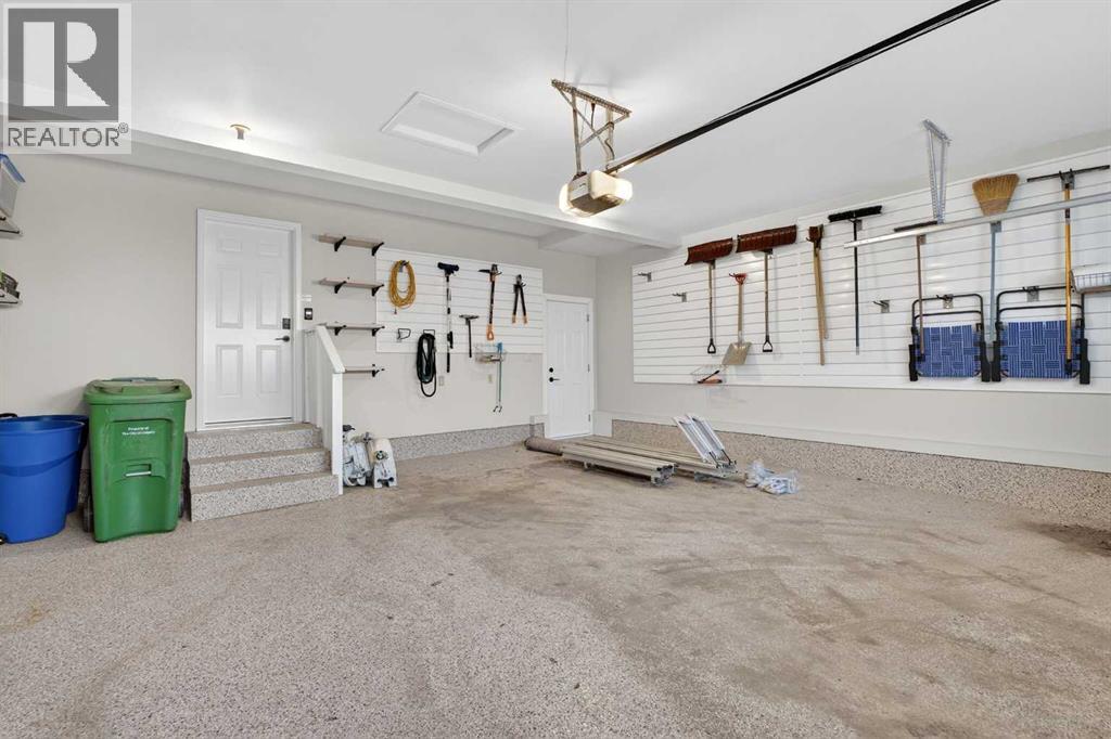 315 Woodhaven Place Sw, Calgary, Alberta  T2W 5P4 - Photo 38 - A2289181