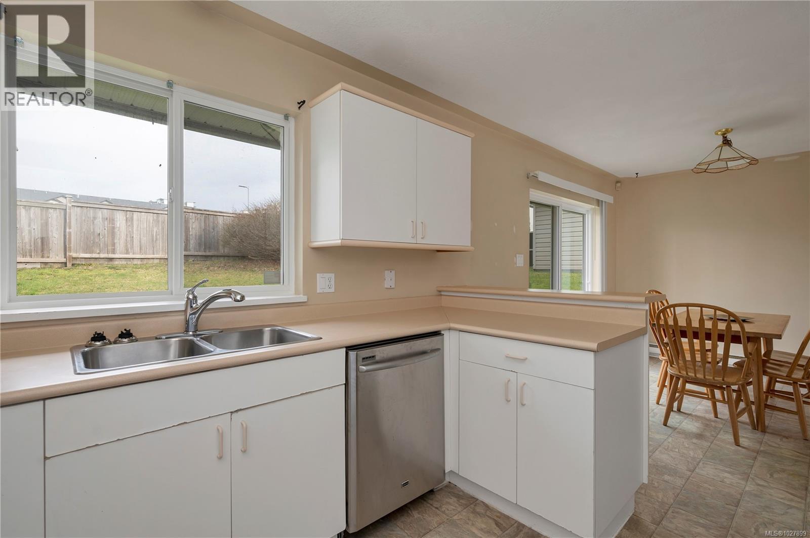 18 772 Robron Rd, Campbell River, British Columbia  V9W 7Y9 - Photo 9 - 1027899