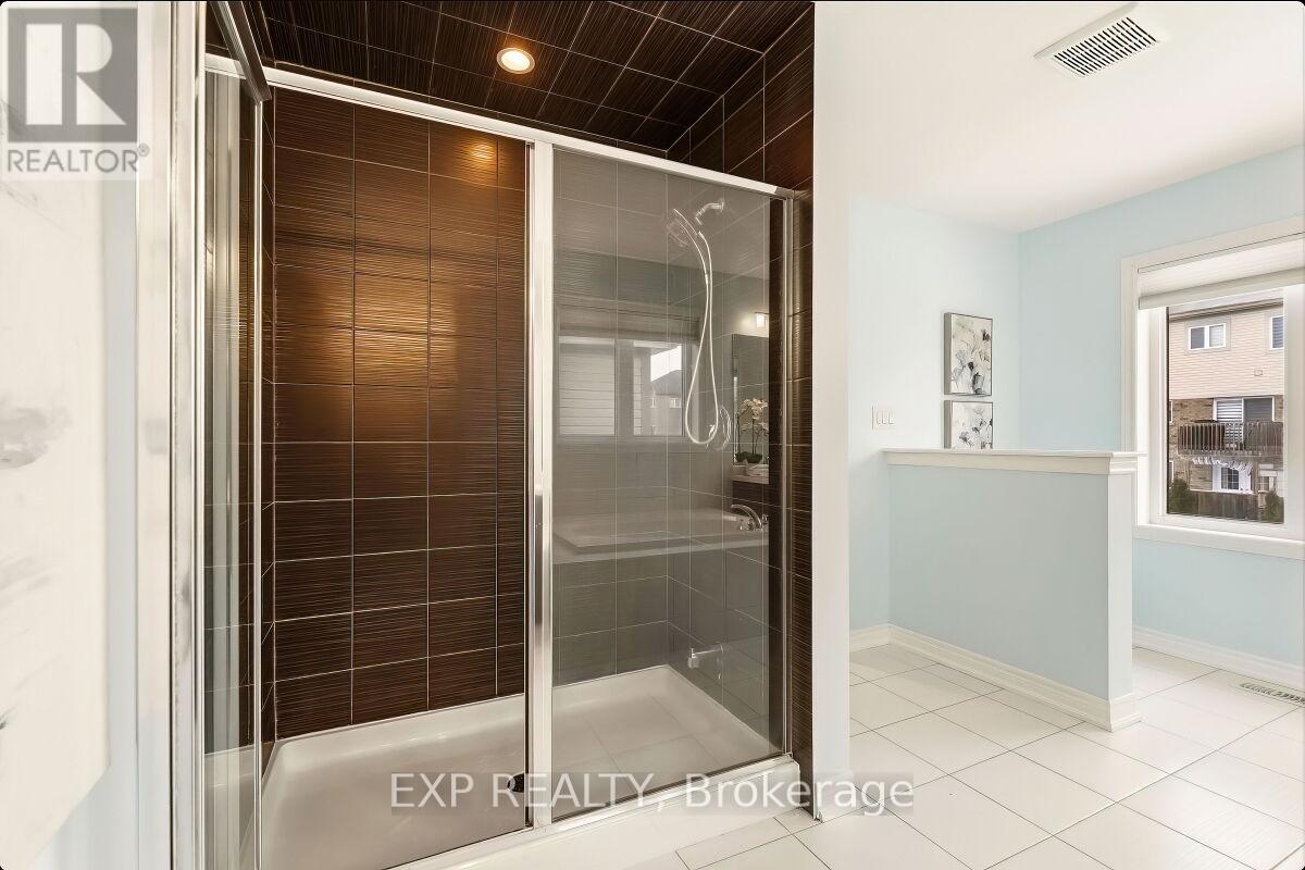 222 Blair Creek Drive, Kitchener, Ontario  N2P 0G2 - Photo 25 - X12856026