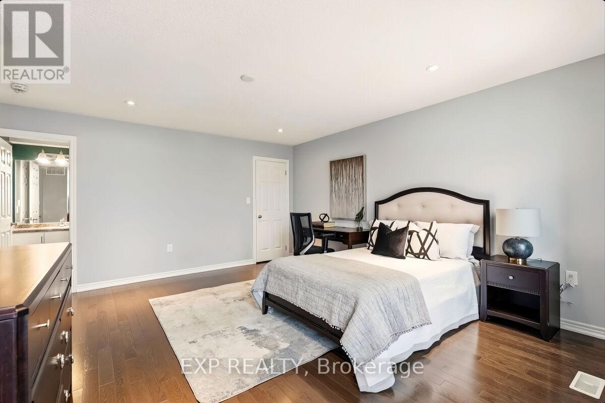 222 Blair Creek Drive, Kitchener, Ontario  N2P 0G2 - Photo 29 - X12856026