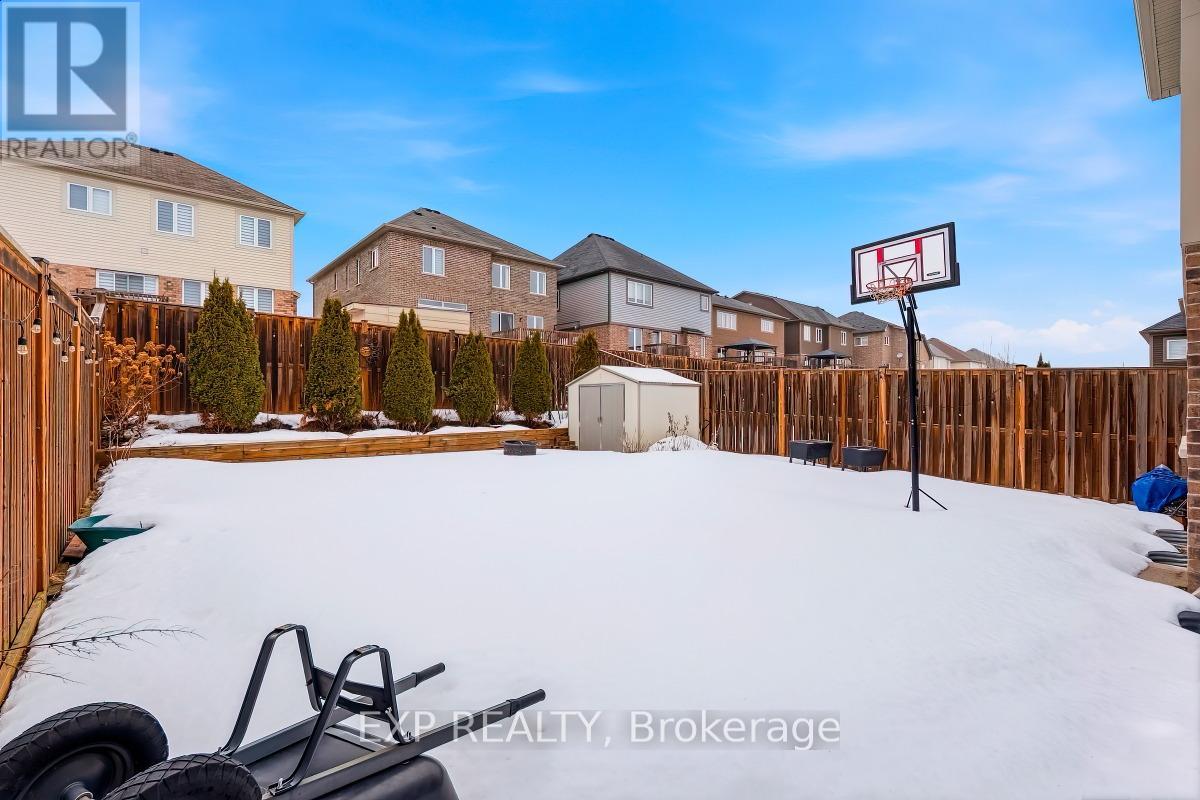 222 Blair Creek Drive, Kitchener, Ontario  N2P 0G2 - Photo 43 - X12856026