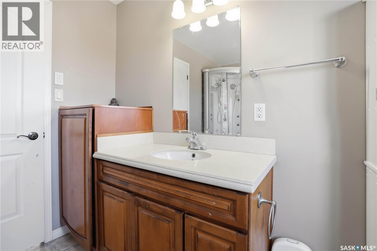 19 Arlington Avenue, Moose Jaw, Saskatchewan  S6K 1B2 - Photo 27 - SK029838