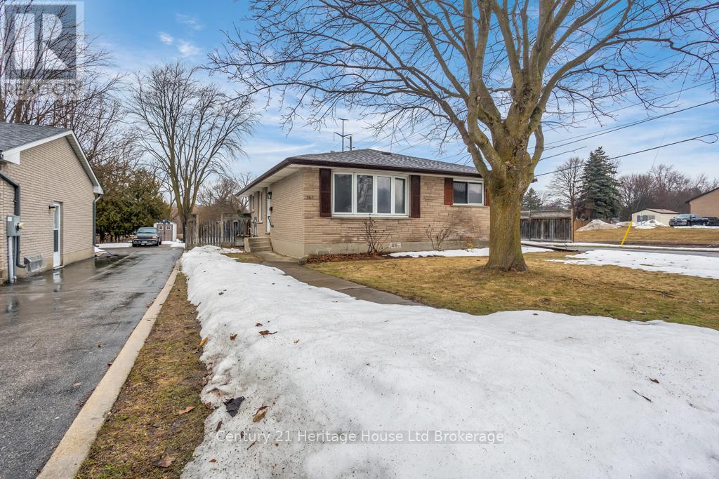 368 Odlum Drive, Woodstock, Ontario  N4S 3S2 - Photo 2 - X12856294