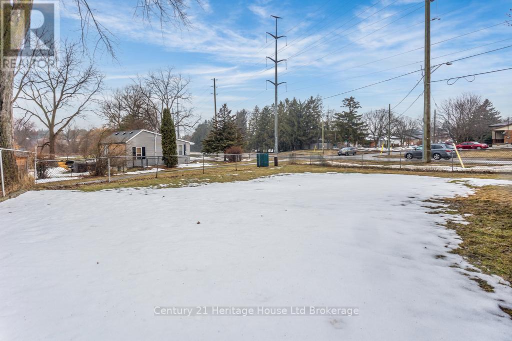 368 Odlum Drive, Woodstock, Ontario  N4S 3S2 - Photo 7 - X12856294