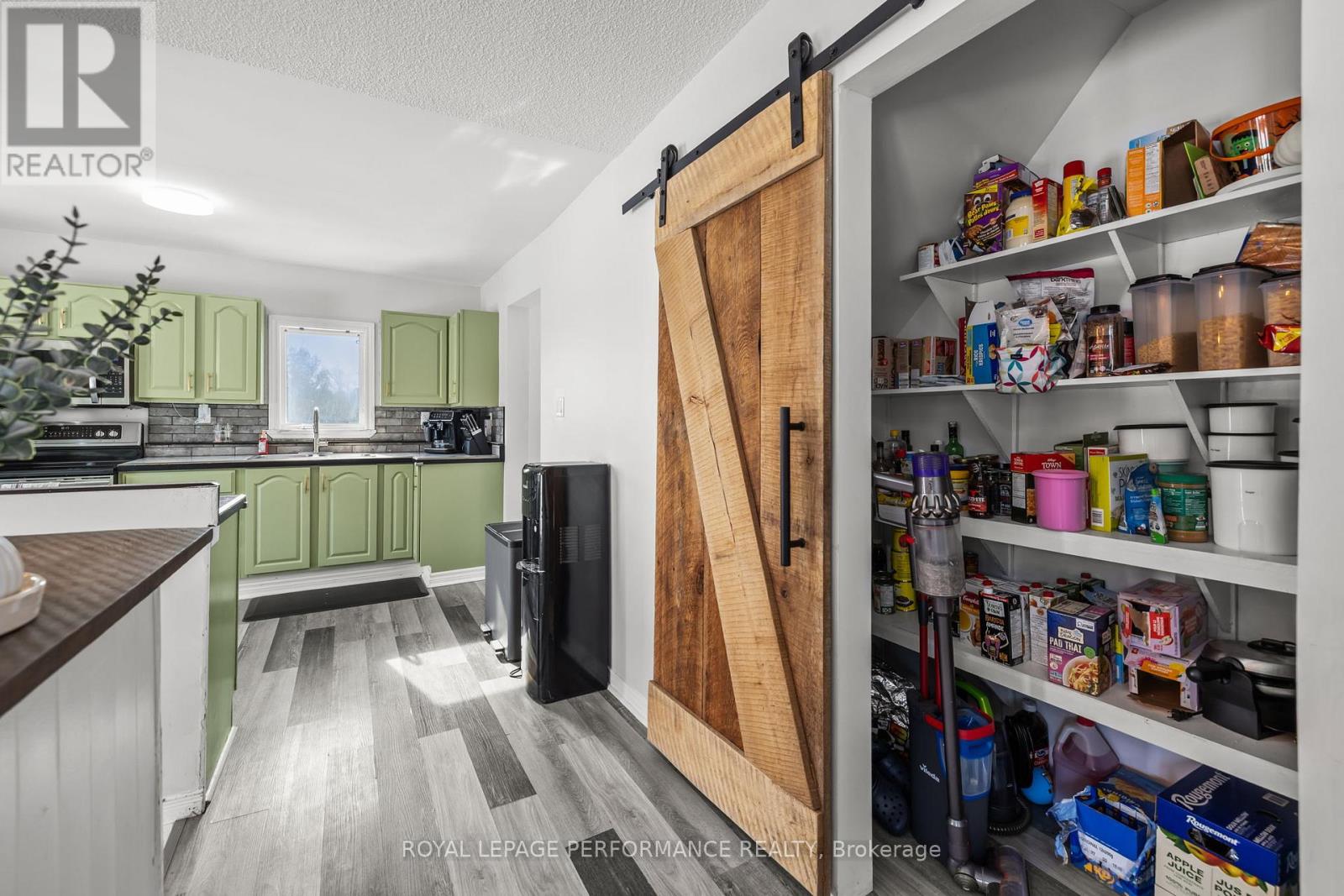 861 Louis Ernest Road, The Nation, Ontario  K0A 1M0 - Photo 15 - X12854824