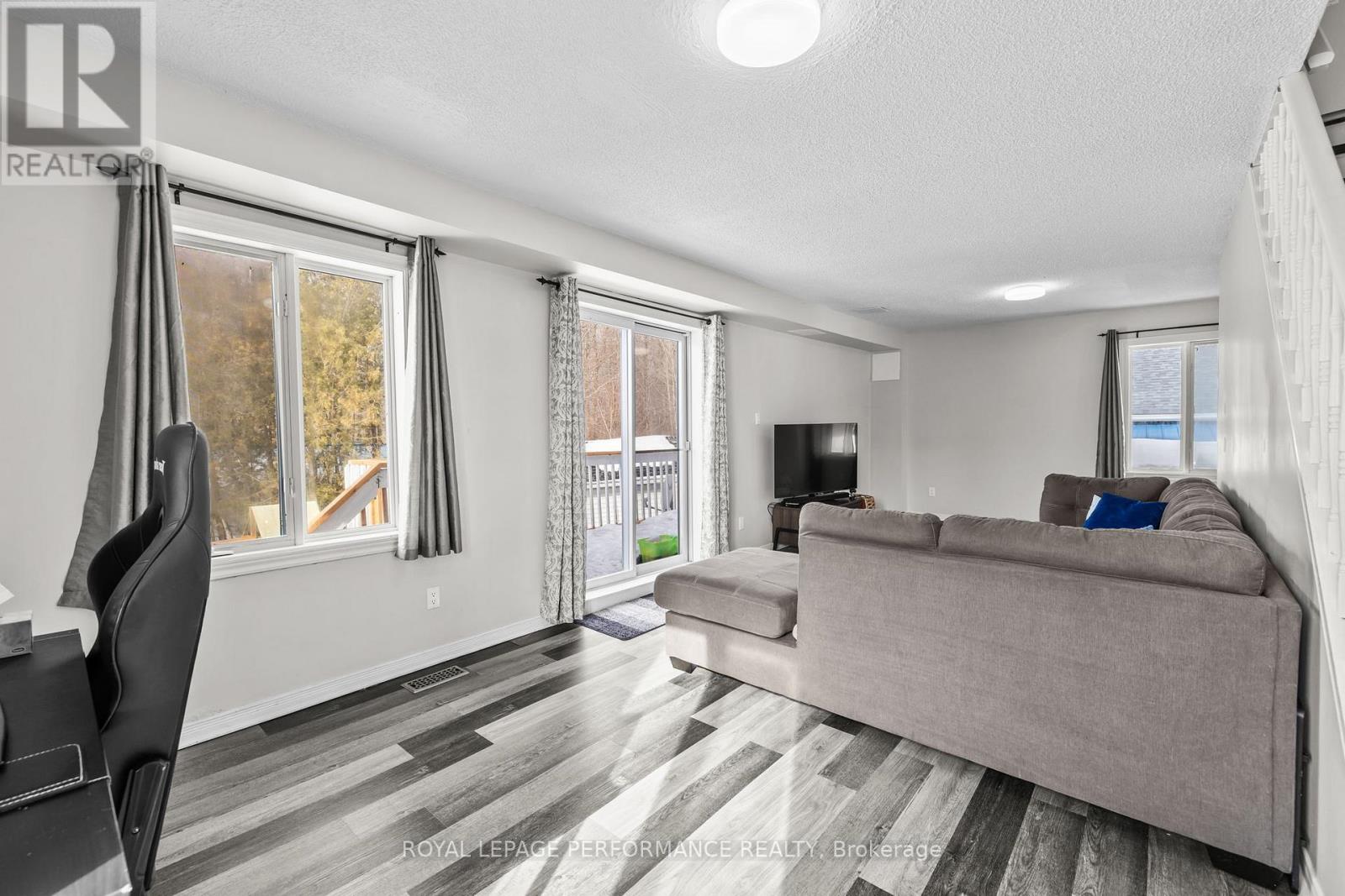 861 Louis Ernest Road, The Nation, Ontario  K0A 1M0 - Photo 19 - X12854824