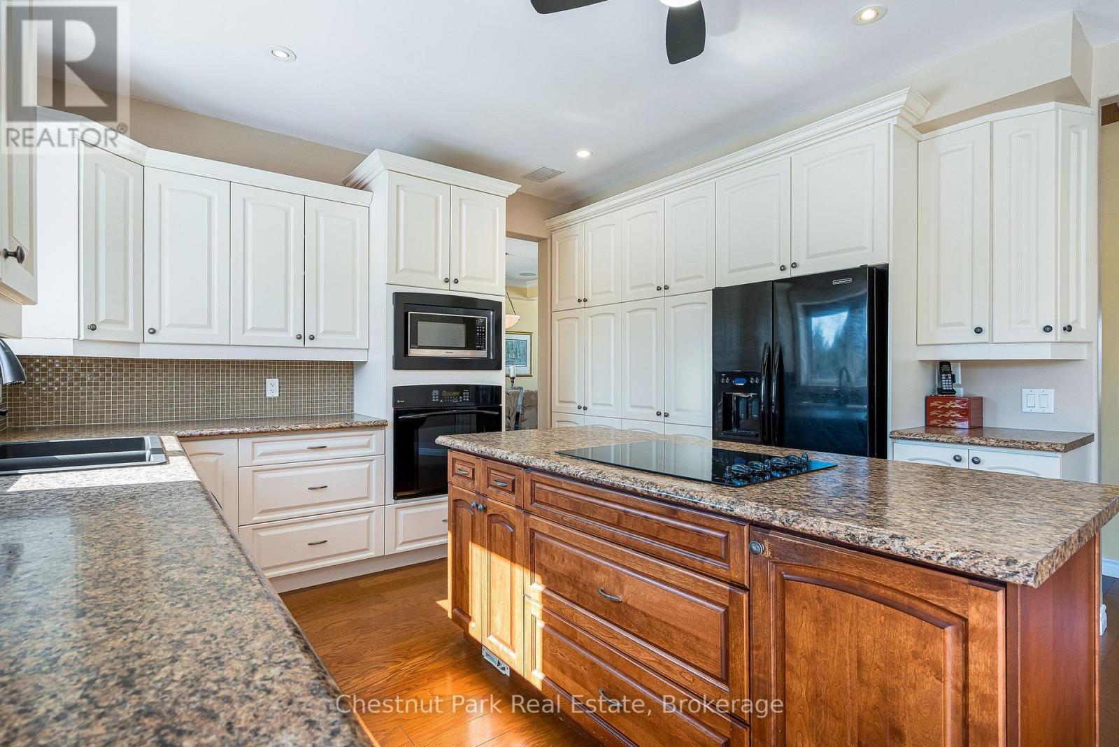 82 Stanley Street, Collingwood, Ontario  L9Y 0G7 - Photo 13 - S12856220