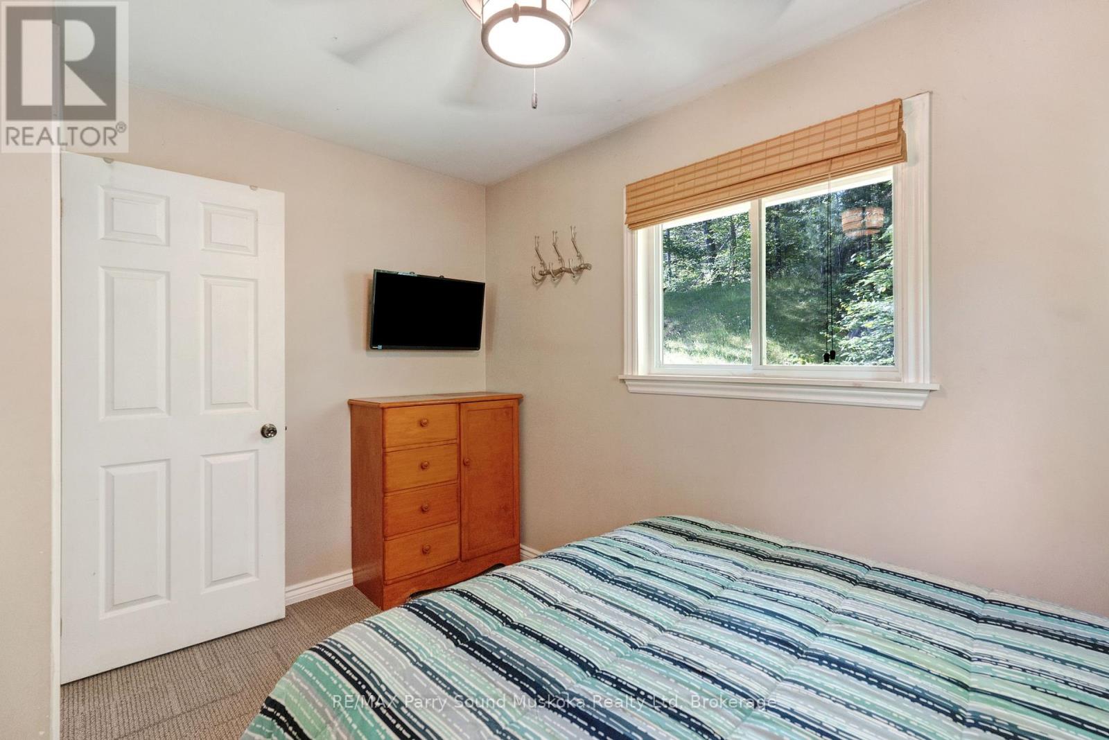 71a Kawigamog Lake Road, Parry Sound Remote Area (Blair), Ontario  P0H 1S0 - Photo 19 - X12856248