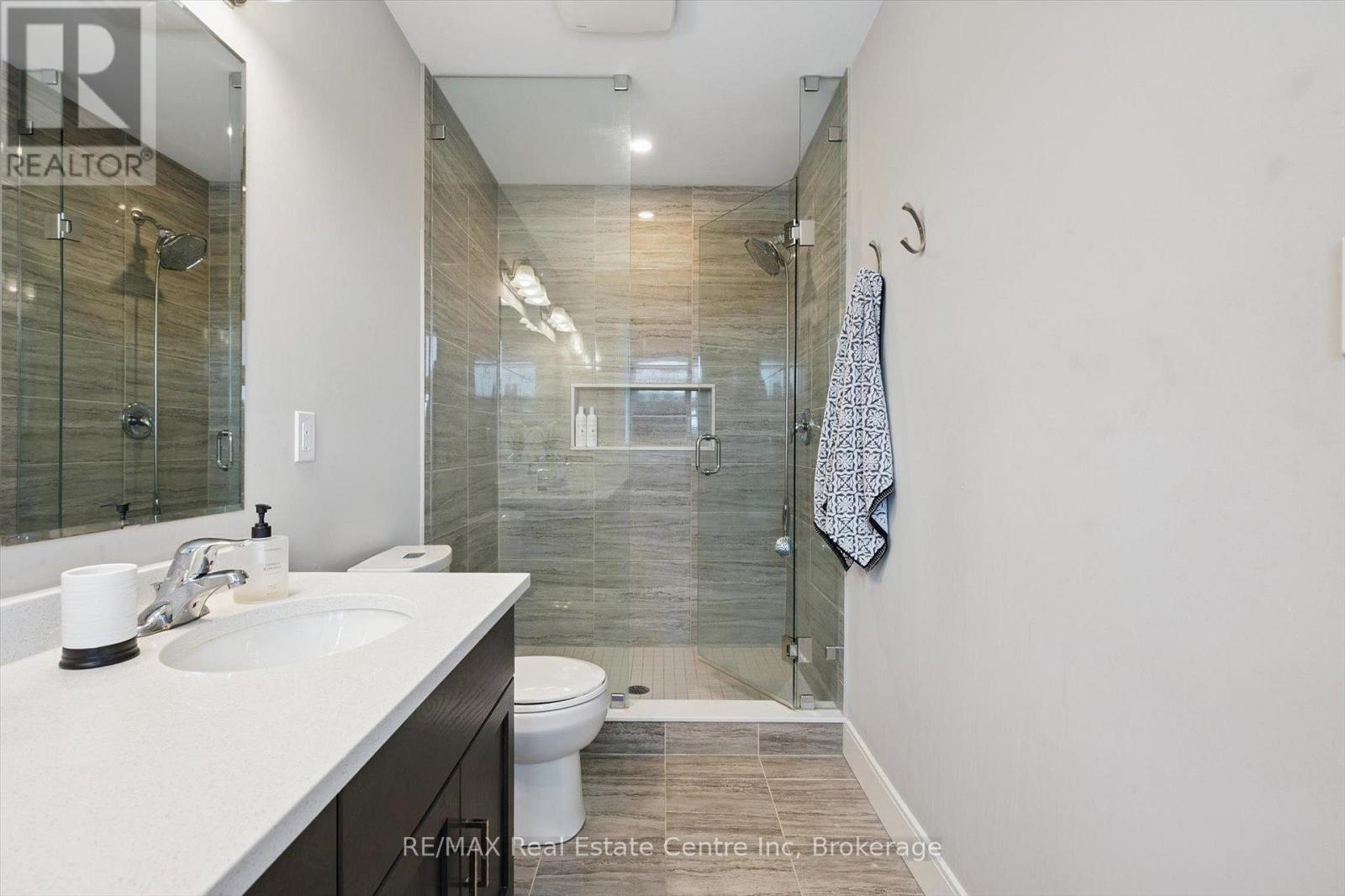 71 - 60 Arkell Road, Guelph, Ontario  N1L 0N8 - Photo 14 - X12856338