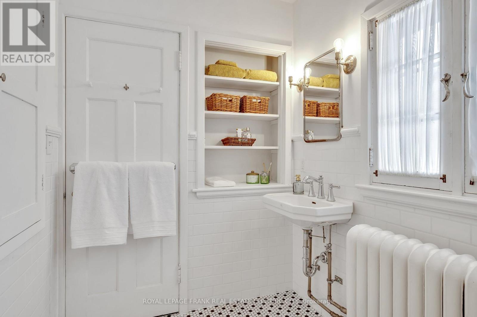 82 Dublin Street, Peterborough, Ontario  K9H 3A9 - Photo 27 - X12856208