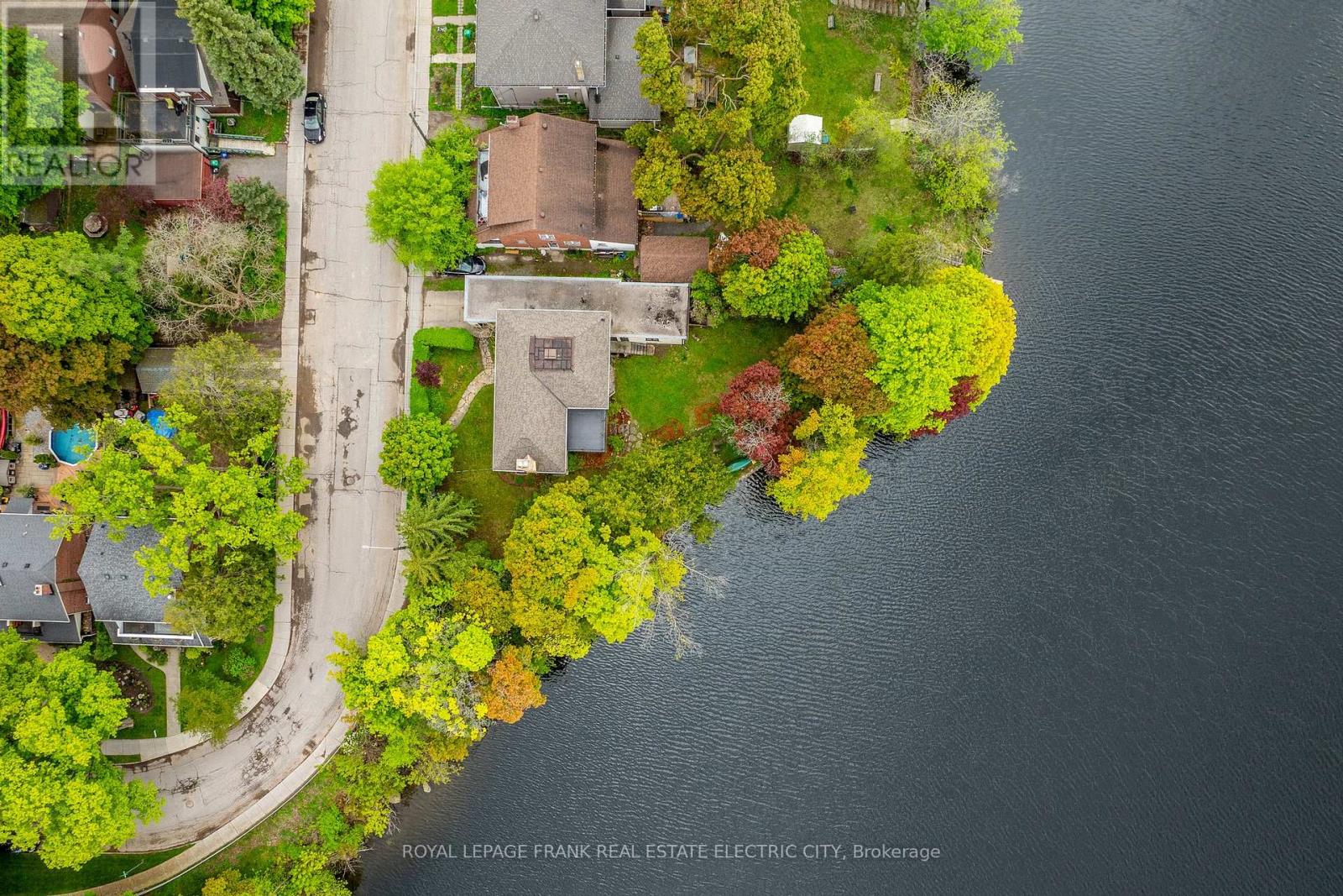 82 Dublin Street, Peterborough, Ontario  K9H 3A9 - Photo 33 - X12856208