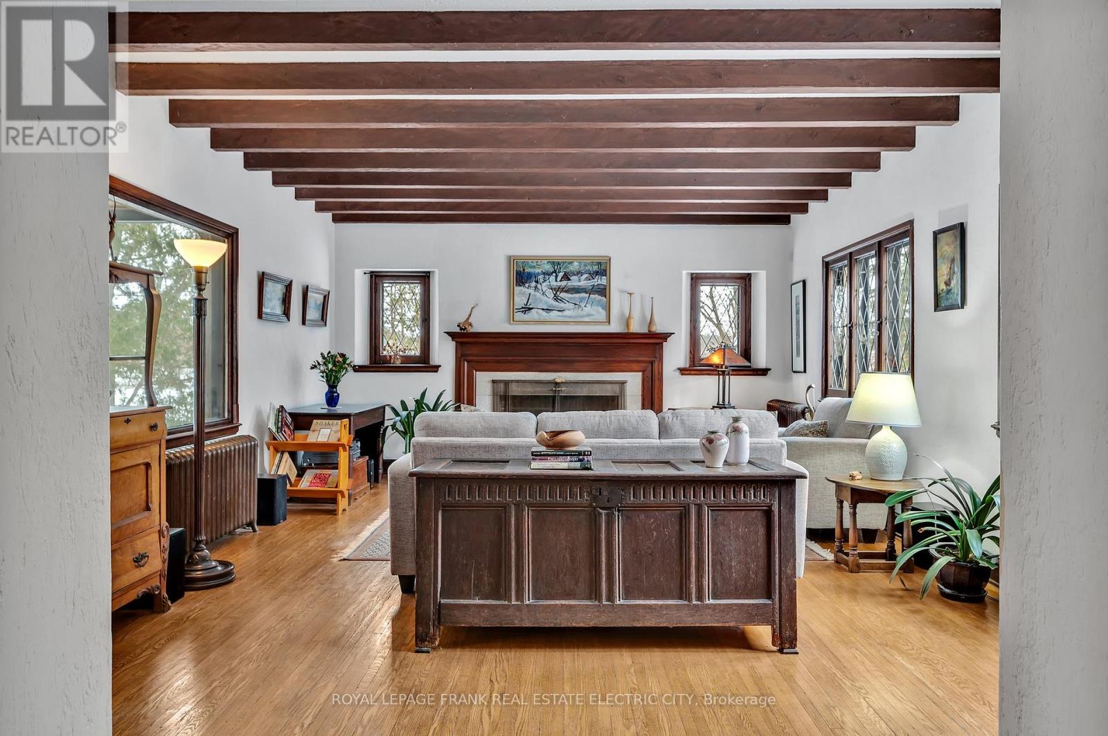 82 Dublin Street, Peterborough, Ontario  K9H 3A9 - Photo 7 - X12856208