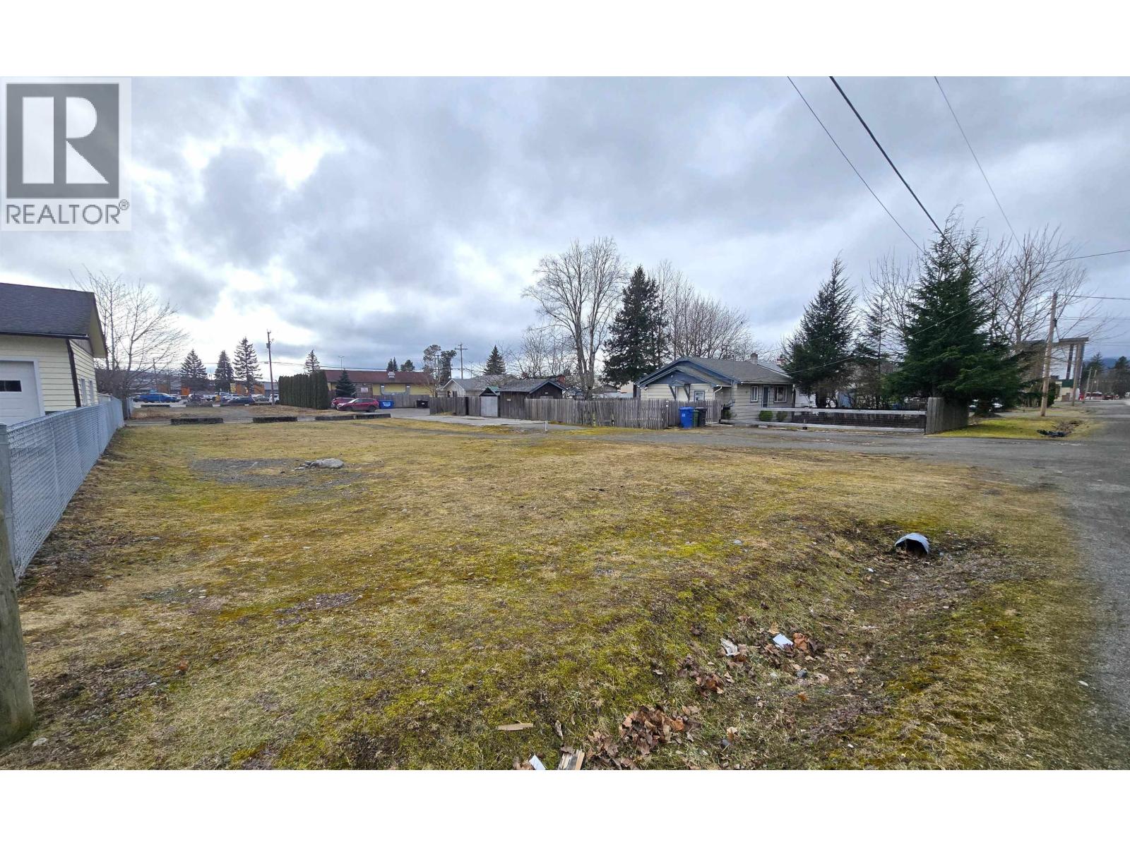 4727 Park Avenue, Terrace, British Columbia  V8G 1W2 - Photo 3 - R3097011