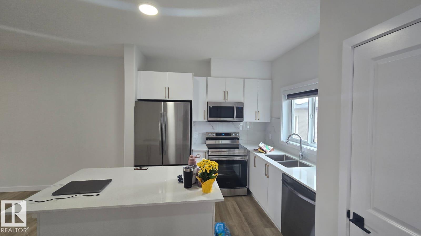 #mainfloor 338 Munn Way, Leduc, Alberta  T9E 0S9 - Photo 3 - E4476141