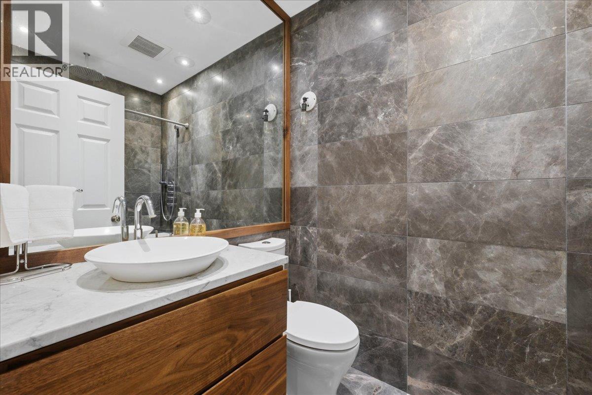 202 2483 Yew Street, Vancouver, British Columbia  V6K 3H3 - Photo 13 - R3097037