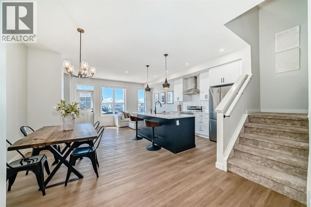 8 Heritage Lane, Cochrane, Alberta  T4C 2J8 - Photo 6 - A2288723