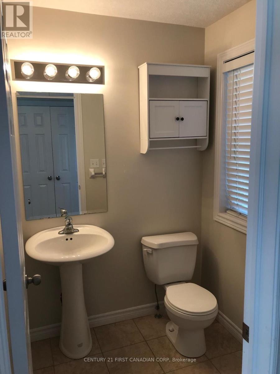 2473 Asima Drive, London South, Ontario  N6M 0B3 - Photo 7 - X12856200