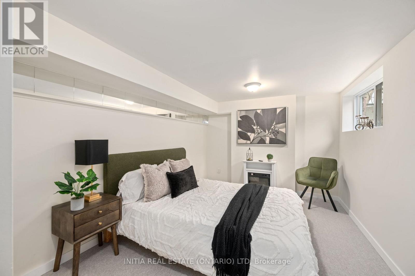 22 Queenston Crescent, London East, Ontario  N5W 1N6 - Photo 21 - X12856252