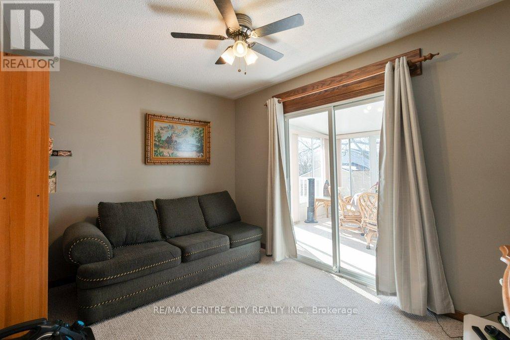 152 1/2 Fairview Avenue, St. Thomas, Ontario  N5R 4X9 - Photo 21 - X12856282