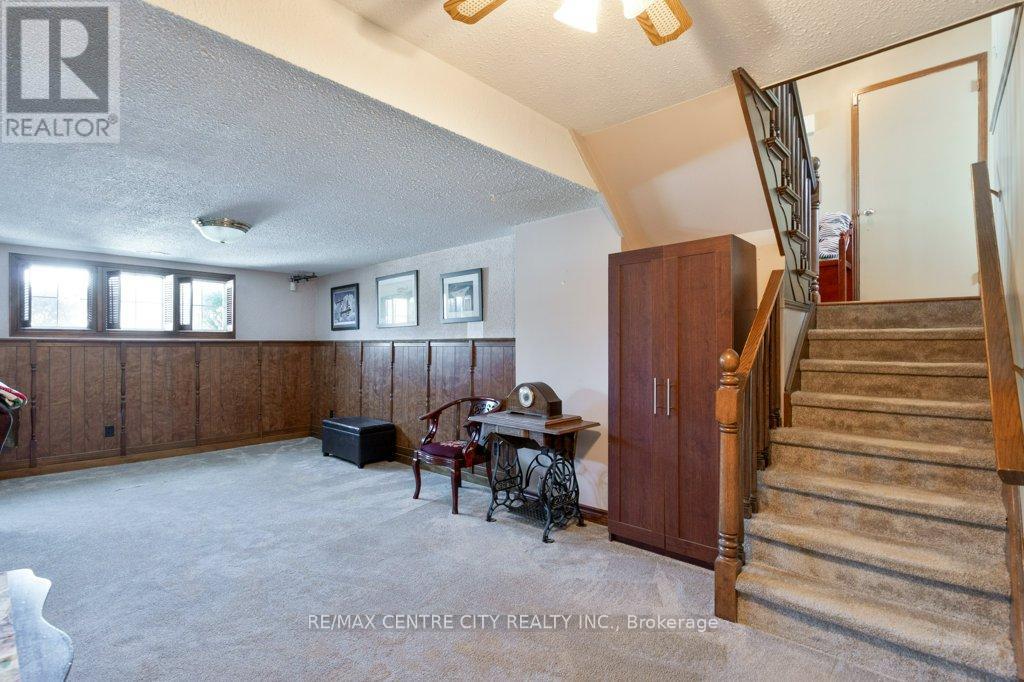152 1/2 Fairview Avenue, St. Thomas, Ontario  N5R 4X9 - Photo 23 - X12856282
