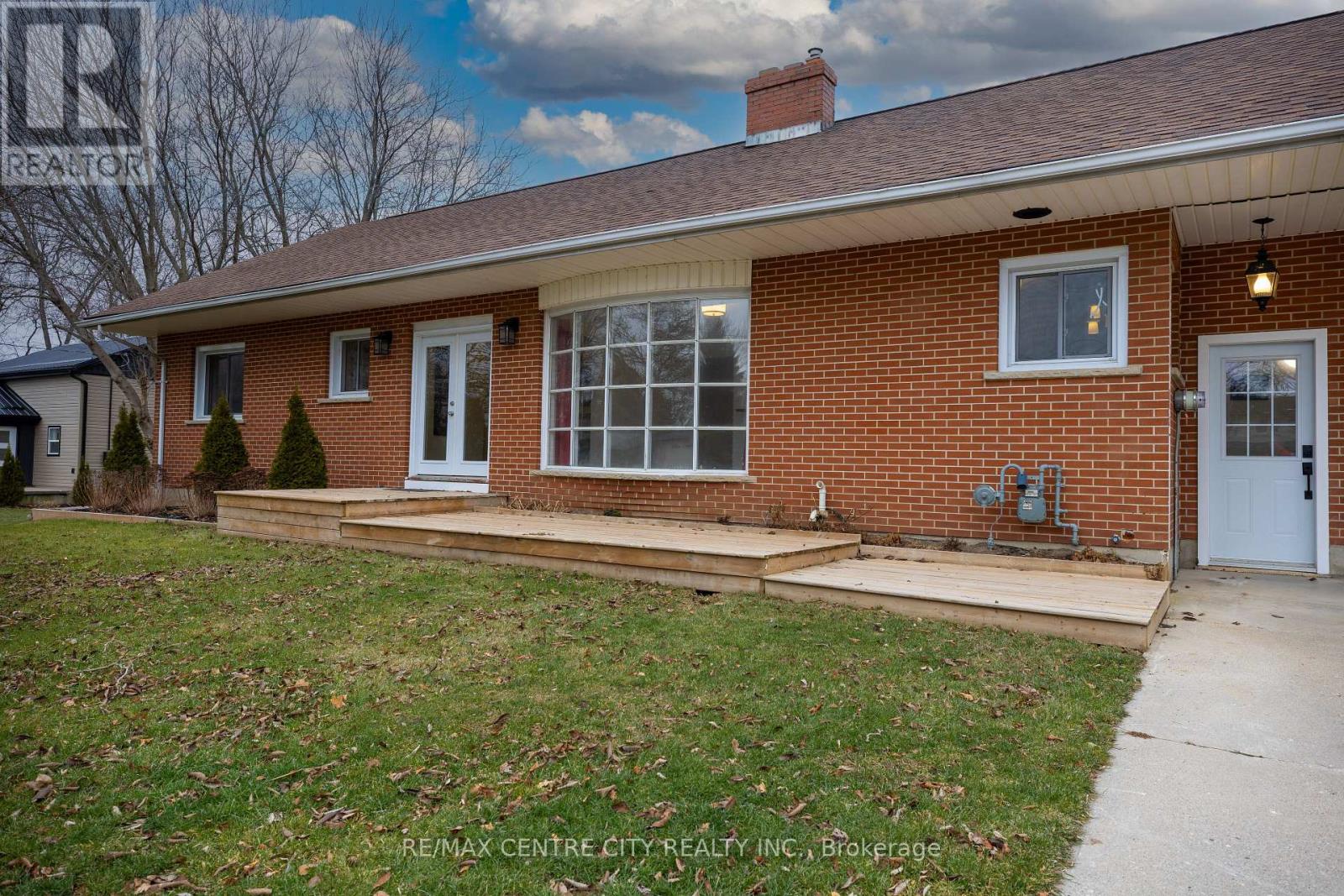 42420 John Wise Line, Central Elgin, Ontario  N5R 5T5 - Photo 4 - X12856292