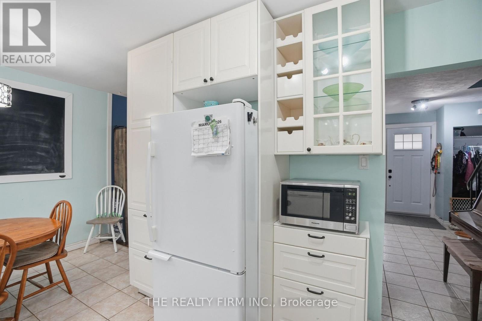 230 Cairn Street, London South, Ontario  N5Z 3W7 - Photo 13 - X12856314