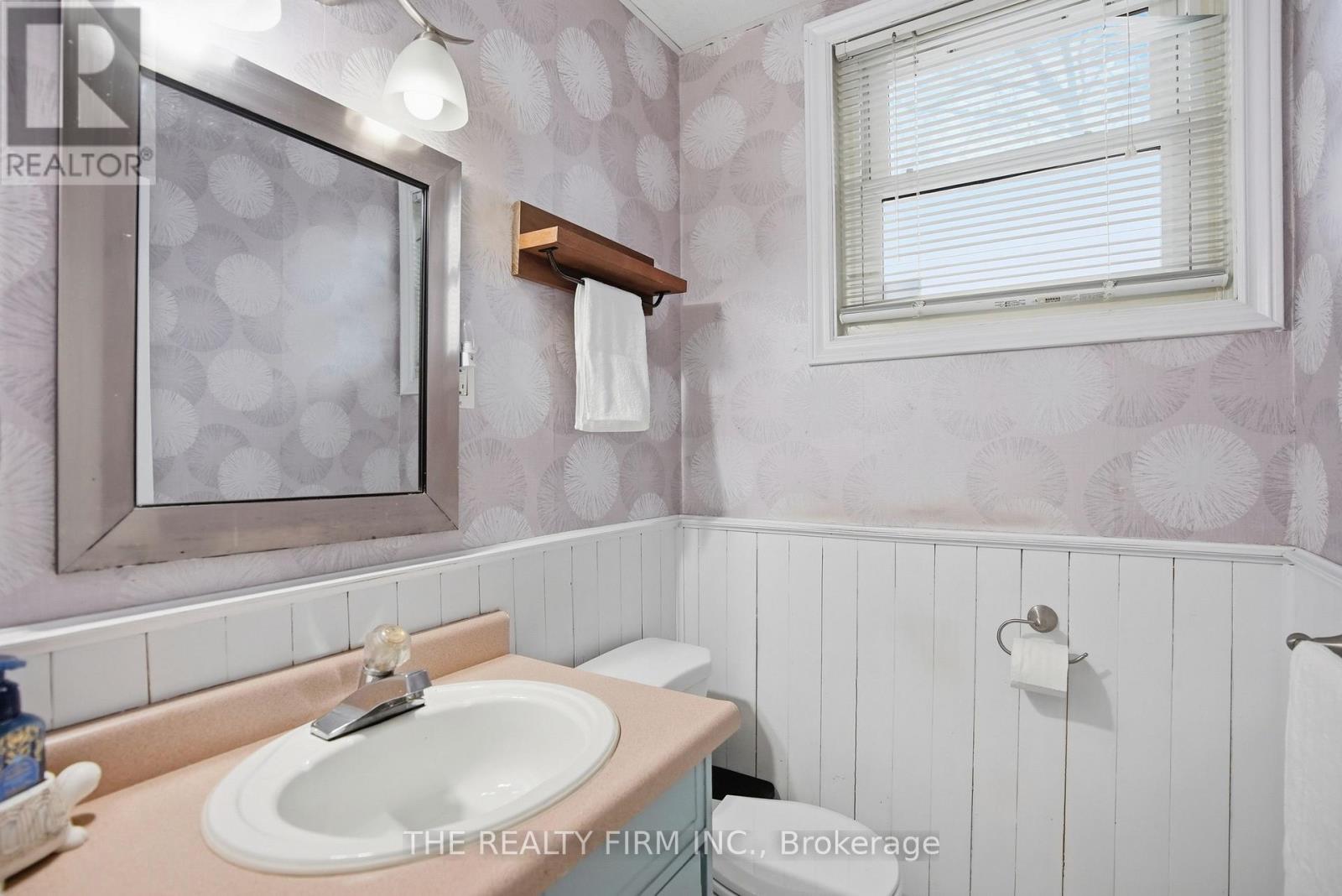 230 Cairn Street, London South, Ontario  N5Z 3W7 - Photo 14 - X12856314