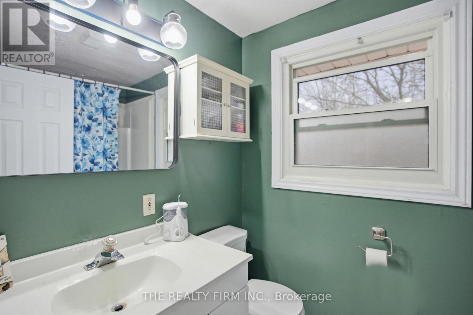 230 Cairn Street, London South, Ontario  N5Z 3W7 - Photo 19 - X12856314