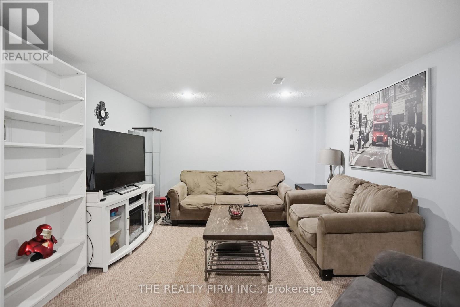 230 Cairn Street, London South, Ontario  N5Z 3W7 - Photo 21 - X12856314