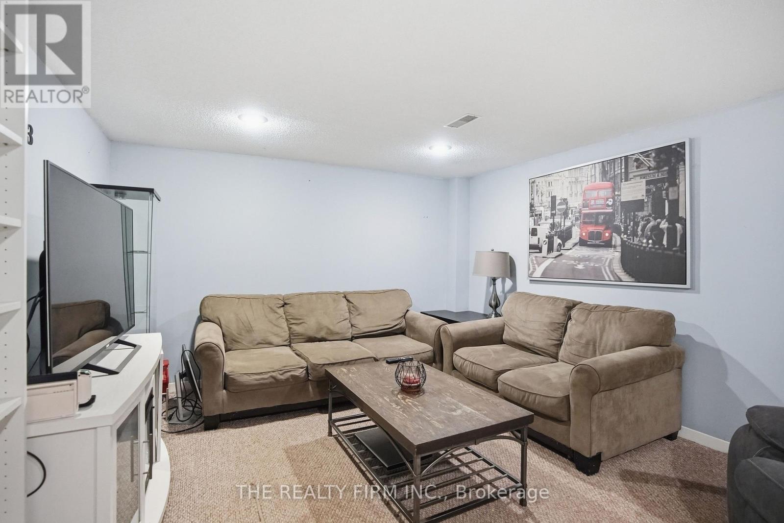 230 Cairn Street, London South, Ontario  N5Z 3W7 - Photo 22 - X12856314