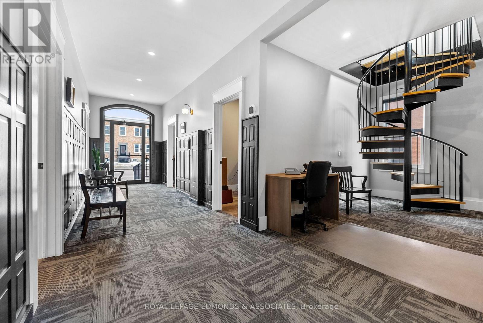 259 Pembroke Street E, Pembroke, Ontario  K8A 3J9 - Photo 11 - X12856302