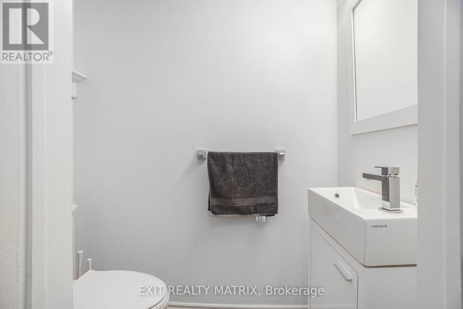 697 Levac Drive, Ottawa, Ontario  K4A 2R3 - Photo 17 - X12856194